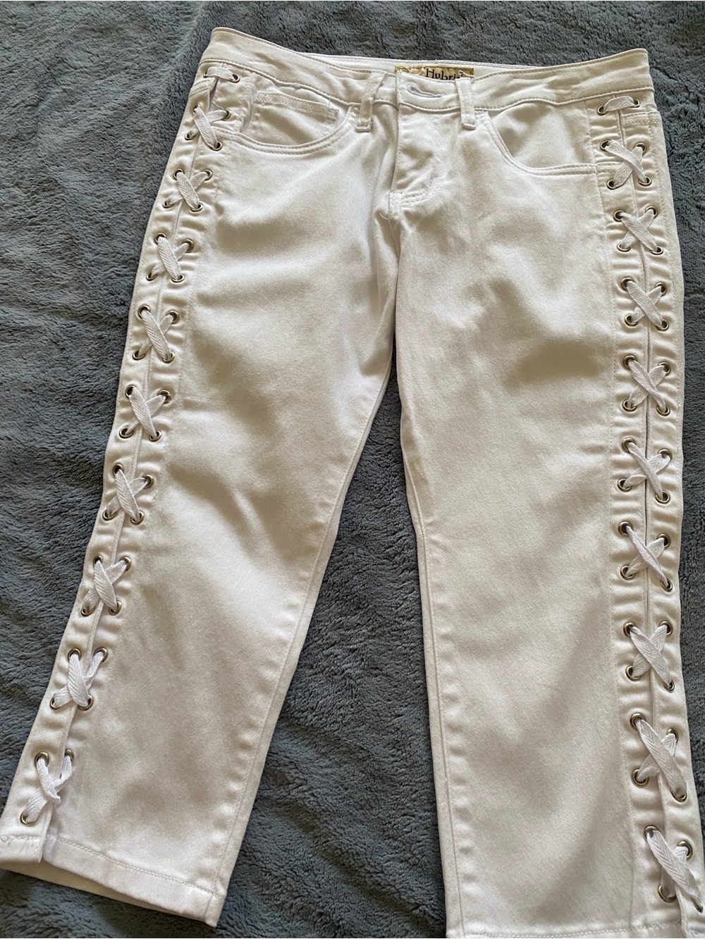 Hybrid & company White Jeans with Gold Label